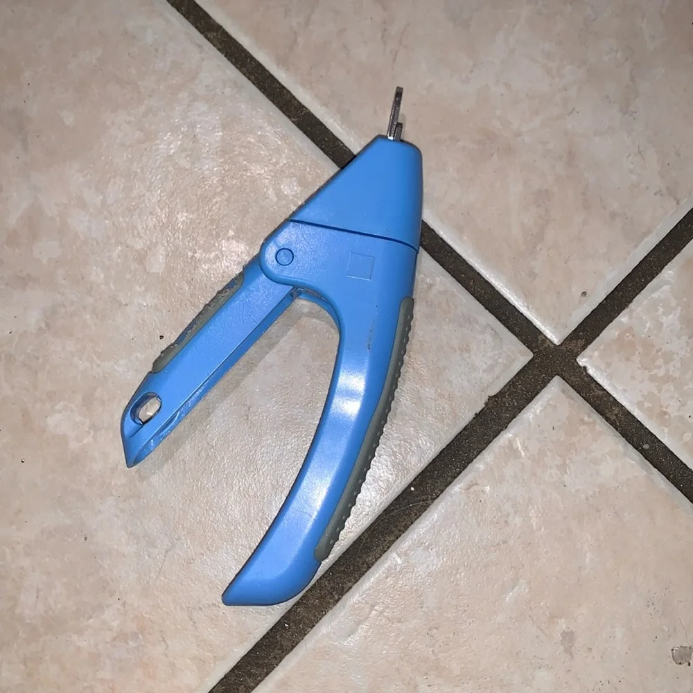 Dog nails clipper